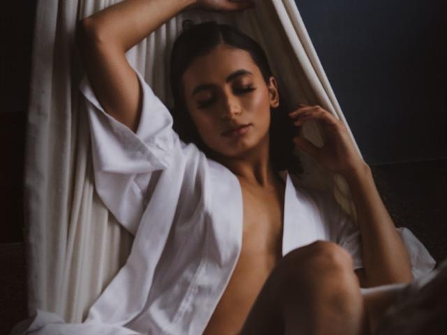 SimonaFalque - сексуальная веб-камера в реальном времени - 21811985