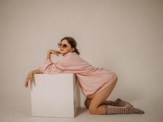 SaraSeys - Live porn &amp; sex cam - 21816173