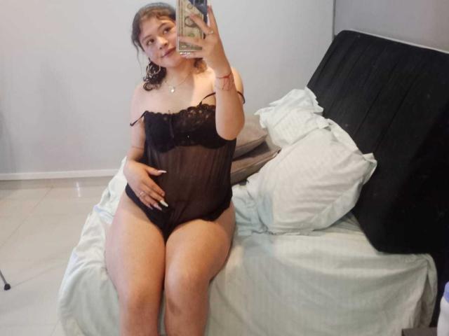 AnnieMayers - Live porn &amp; sex cam - 21816577