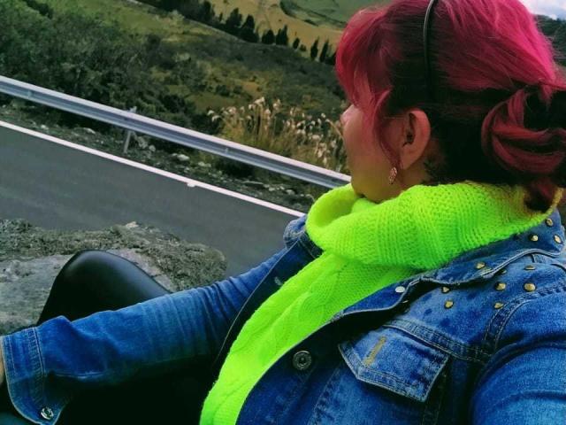 VioletaSlave - Live porn &amp; sex cam - 21819713