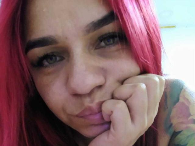 VioletaSlave - Live porn &amp; sex cam - 21819761