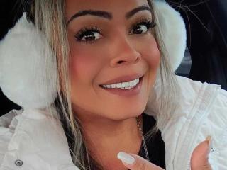 CamillaTS69 - Live porn &amp; sex cam - 21820565