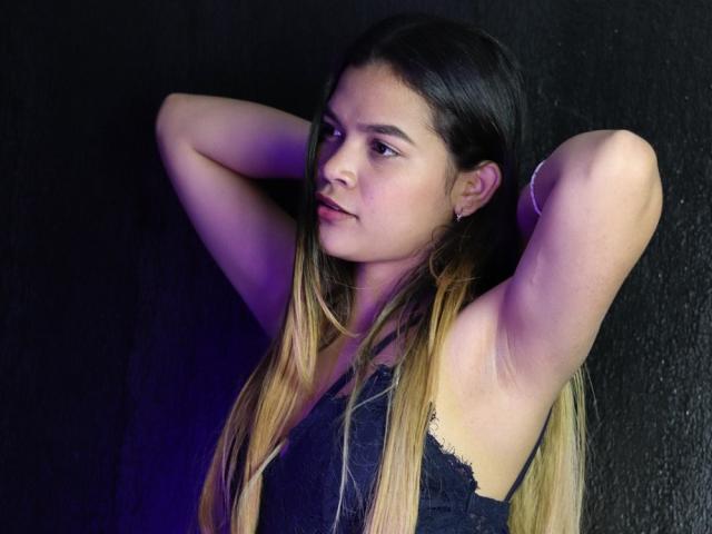 Greychell - Sexe cam en vivo - 21821445