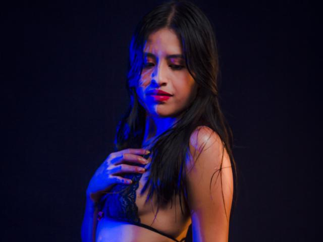 CamilaMartiinez - Live porn &amp; sex cam - 21824749