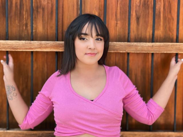 KendallCameron - Élő pornó és szexkamera - 21827101