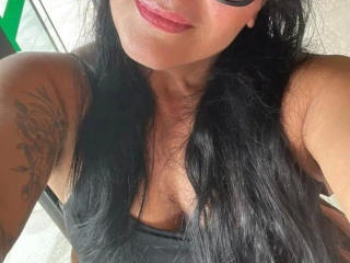 BellaGangster-hot - Live sex cam - 21827733
