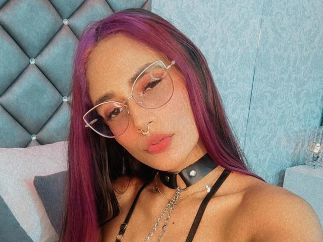 MelisaSavino - Élő pornó és szexkamera - 21828333