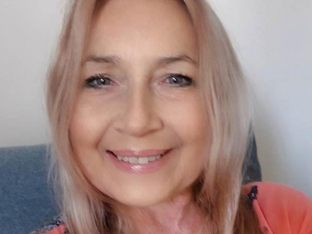 A minimalist, flat-style illustration of five French flags stacked vertically. Soft, gradient colors. Each flag is slightly overlapped, creating a layered effect. Simple, clean lines.