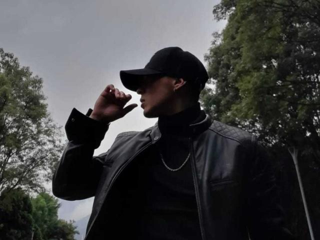 MassimoBianco - Live porn &amp; sex cam - 21831189