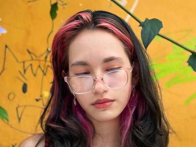 LilyThea - Live sex cam - 21833137