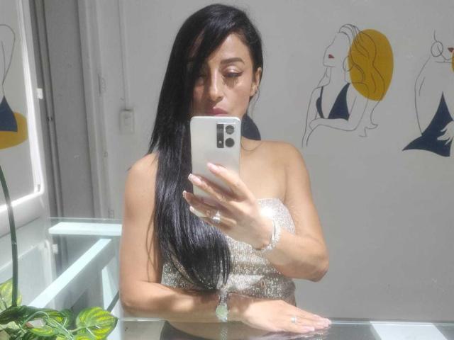 ChristineFontana - פורנו בשידור חי ומצלמת סקס - 21837037