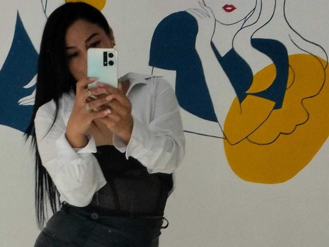 ChristineFontana - Live porn &amp; sex cam - 21837081