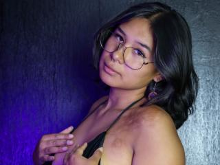 SandraLaurie - Live porn &amp; sex cam - 21844945