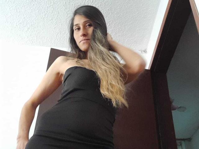 HeraMusa - Live porn &amp; sex cam - 21845333