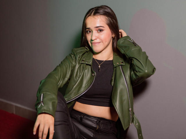 ChaterineAdams - Camera khiêu dâm &amp; quyến rũ trực tiếp - 21845353