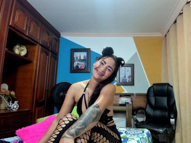 AfroditaHan - Live sex cam - 21846729