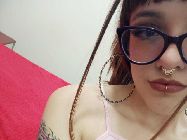 AnniieStone - Live porn &amp; sex cam - 21846973