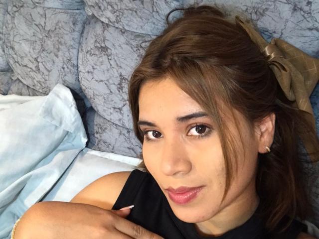 BellaBickers - Camera khiêu dâm &amp; quyến rũ trực tiếp - 21850813