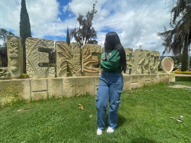 MiaSalka - Camera khiêu dâm &amp; quyến rũ trực tiếp - 21852233