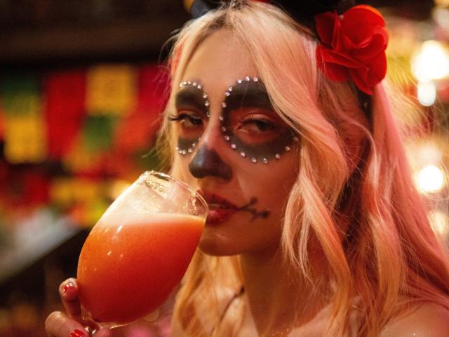 KiriamGomez - 라이브 포르노 &amp; 섹스 캠 - 21859569