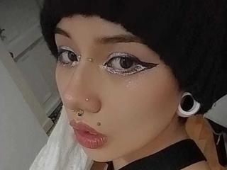 MadisonThomson - Live porn &amp; sex cam - 21859589