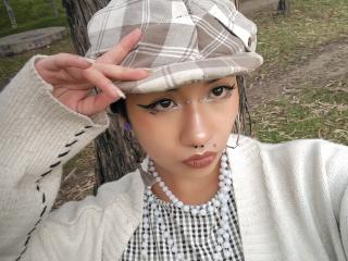 MadisonThomson - Live porn &amp; sex cam - 21859605