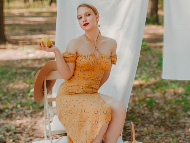 AgataDay - Live porn &amp; sex cam - 21861309