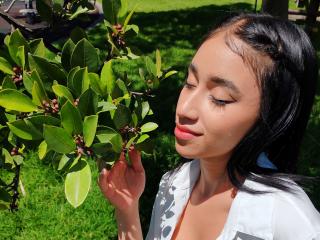 EmmaMorgan69 - Live porn &amp; sex cam - 21862265