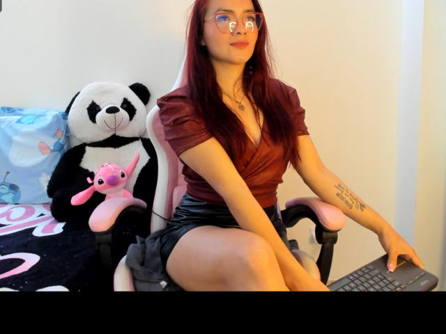 EimmyHoskX - Live porn &amp; sex cam - 21865497