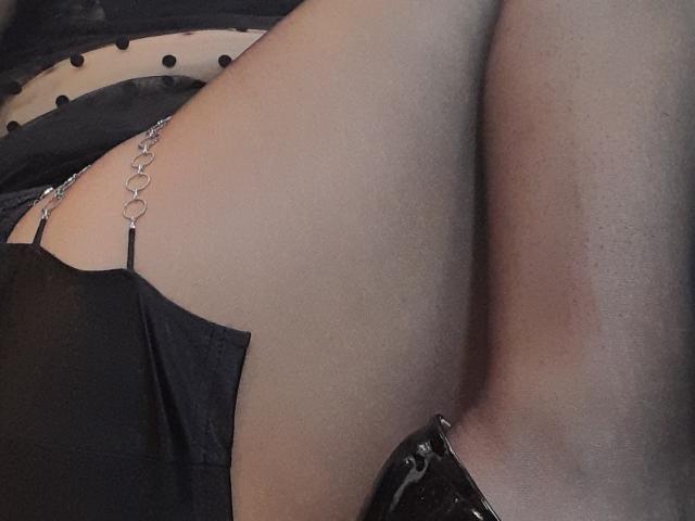 LadyNylonOh - Live porn &amp; sex cam - 21871101