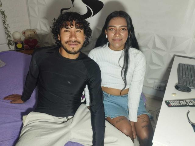 AngelaAndNeitan - Live porn &amp; sex cam - 21872221