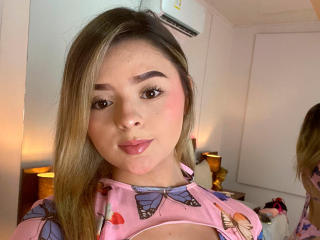 PaulimAdams - Live porn &amp; sex cam - 21874761