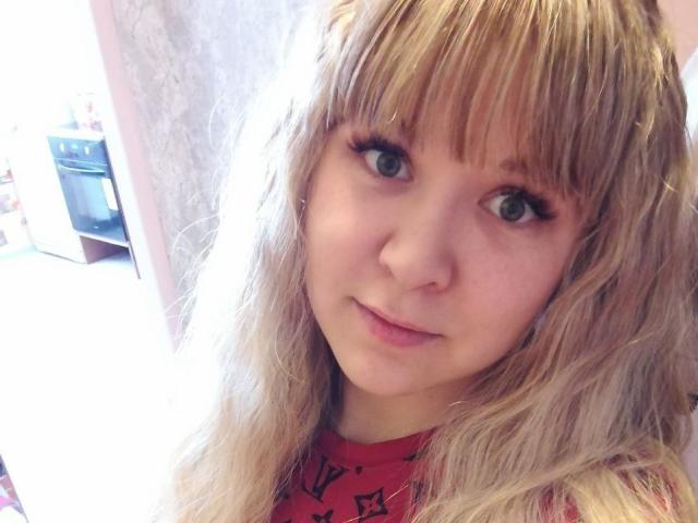 LiseKarrie - Live porn &amp; sex cam - 21875085