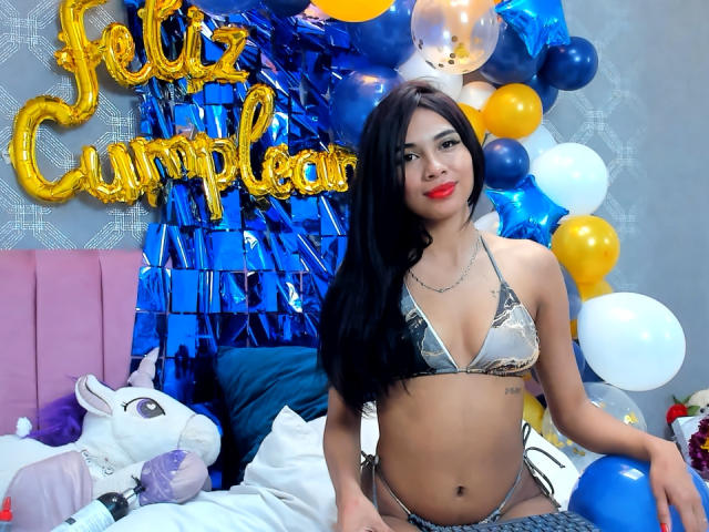 CoralHotReed - Live porn &amp; sex cam - 21875349