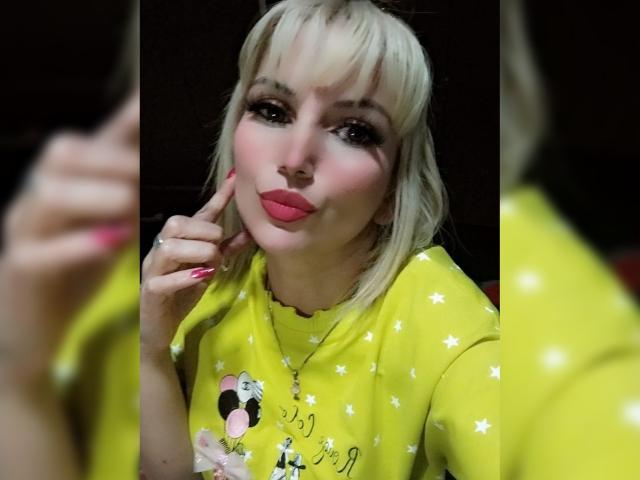 GiuliaAddams - Live porn &amp; sex cam - 21877333