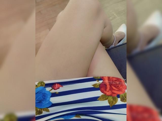 GiuliaAddams - Live sexe cam - 21877345