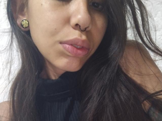 ElisaPalmer - Live porn &amp; sex cam - 21877577