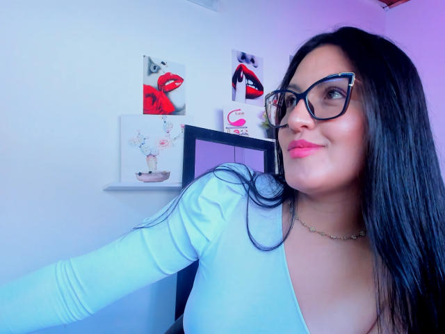 SophiaPantySexy - Live porn &amp; sex cam - 21878197