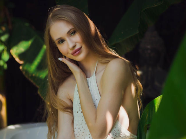 ViolettaSteward - Live porn &amp; sex cam - 21879477