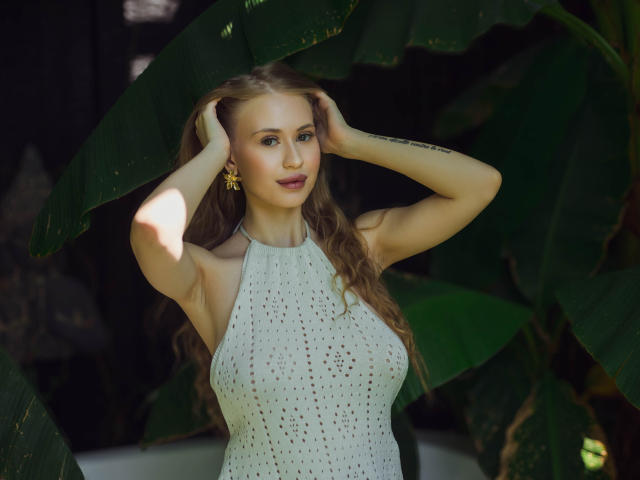 ViolettaSteward - Live porn &amp; sex cam - 21879517