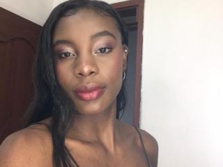 LucianaReid - Live porn &amp; sex cam - 21879745