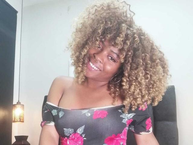 MyraRogers - Live porn &amp; sex cam - 21880165