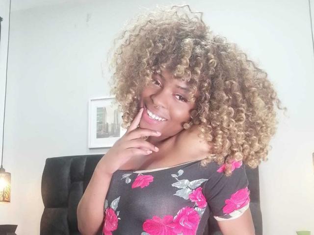 MyraRogers - Live porn &amp; sex cam - 21880193