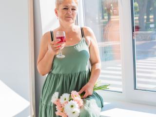 EmiliaGree - Live porn &amp; sex cam - 21880665