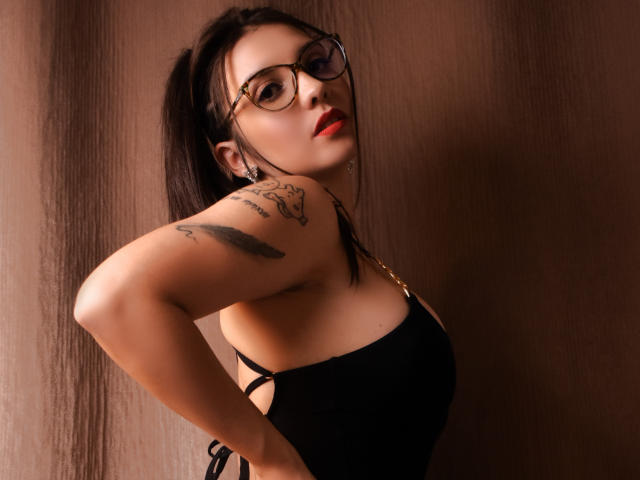 StacySweets - Live porn &amp; sex cam - 21884525