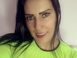 LagaGomez - Live porn &amp; sex cam - 21886153