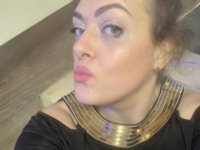 ShirleyBlues - Live porn &amp; sex cam - 21890201