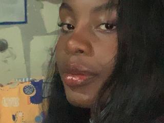 LucianaReid - Live porn &amp; sex cam - 21893285