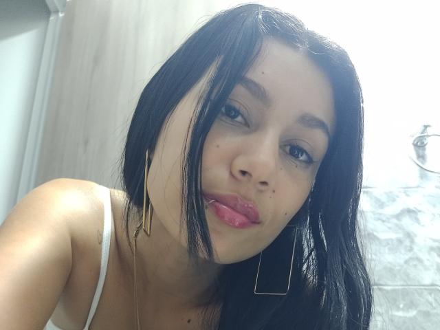 KataleyaMansson - Live porn &amp; sex cam - 21895313