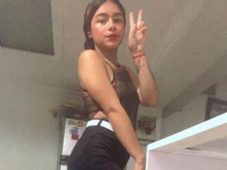 TiffanyFoxy - Live sex cam - 21896109